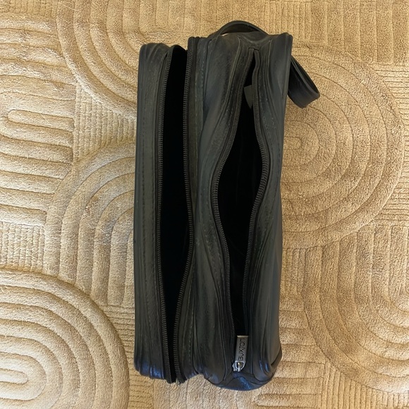 Buxton Men’s Travel Case - Picture 3 of 7